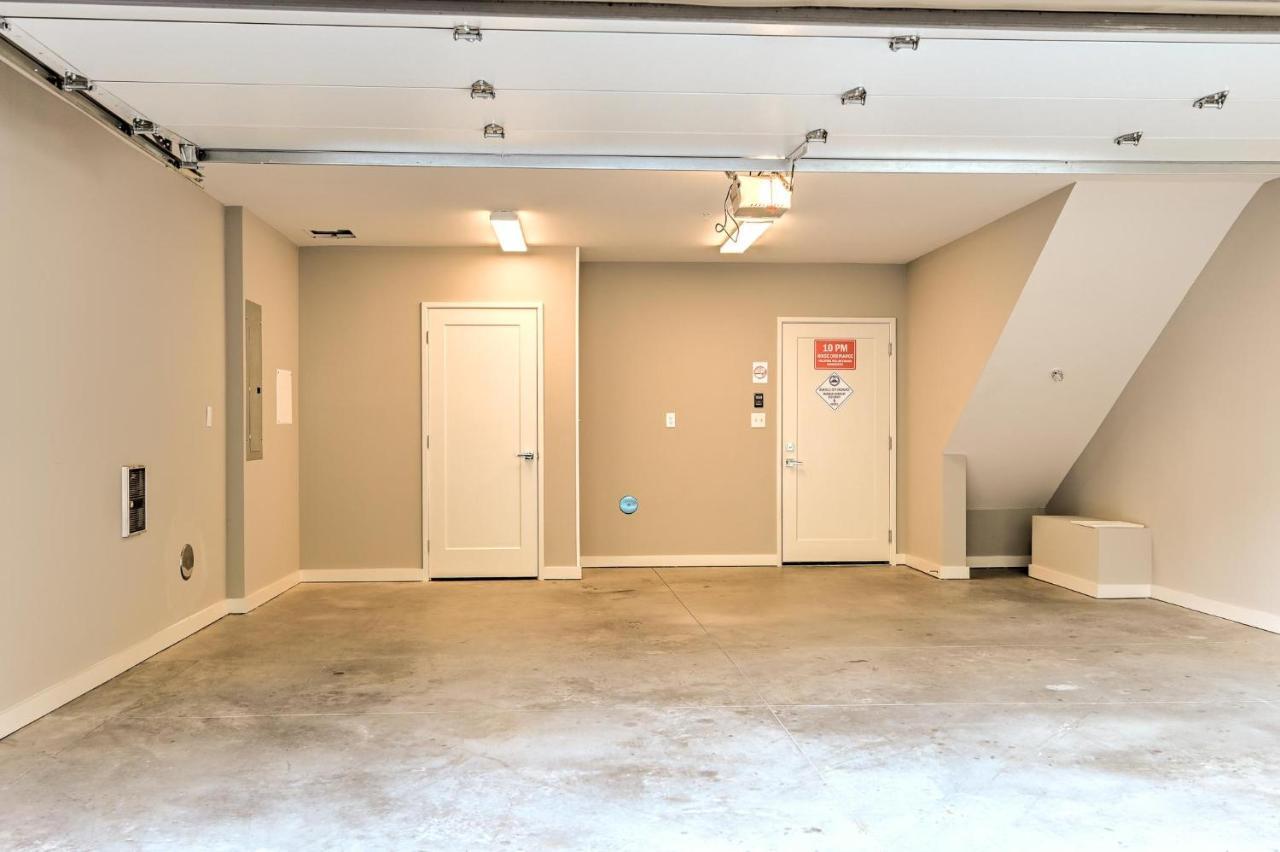 Immaculate South Slope Townhome Unit 96 Asheville